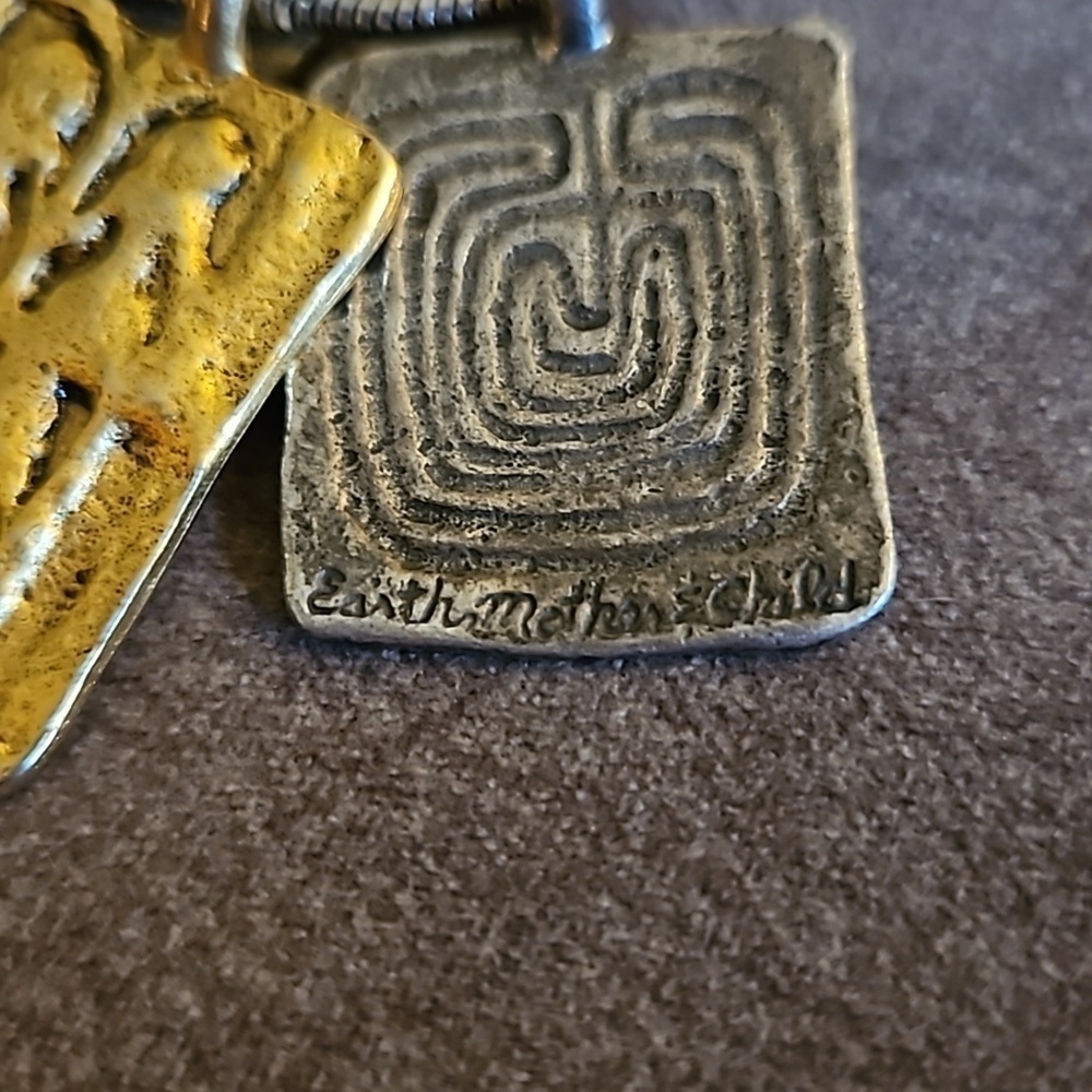 CHICO'S Long Snake Chain Spiral Greek Ties That Bind Charm Pendant Necklace - Picture 8 of 8